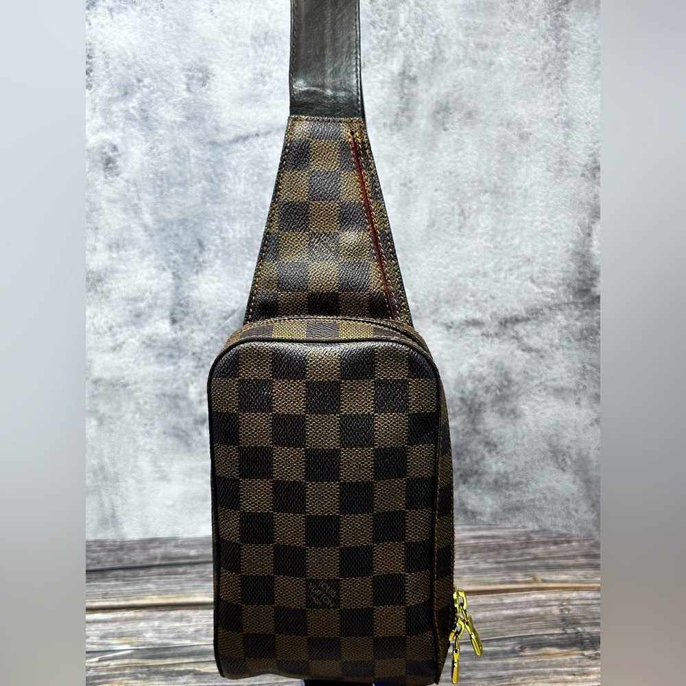 Louis Vuitton Damier Ebene Geronimos Bumbag Sling EUC​